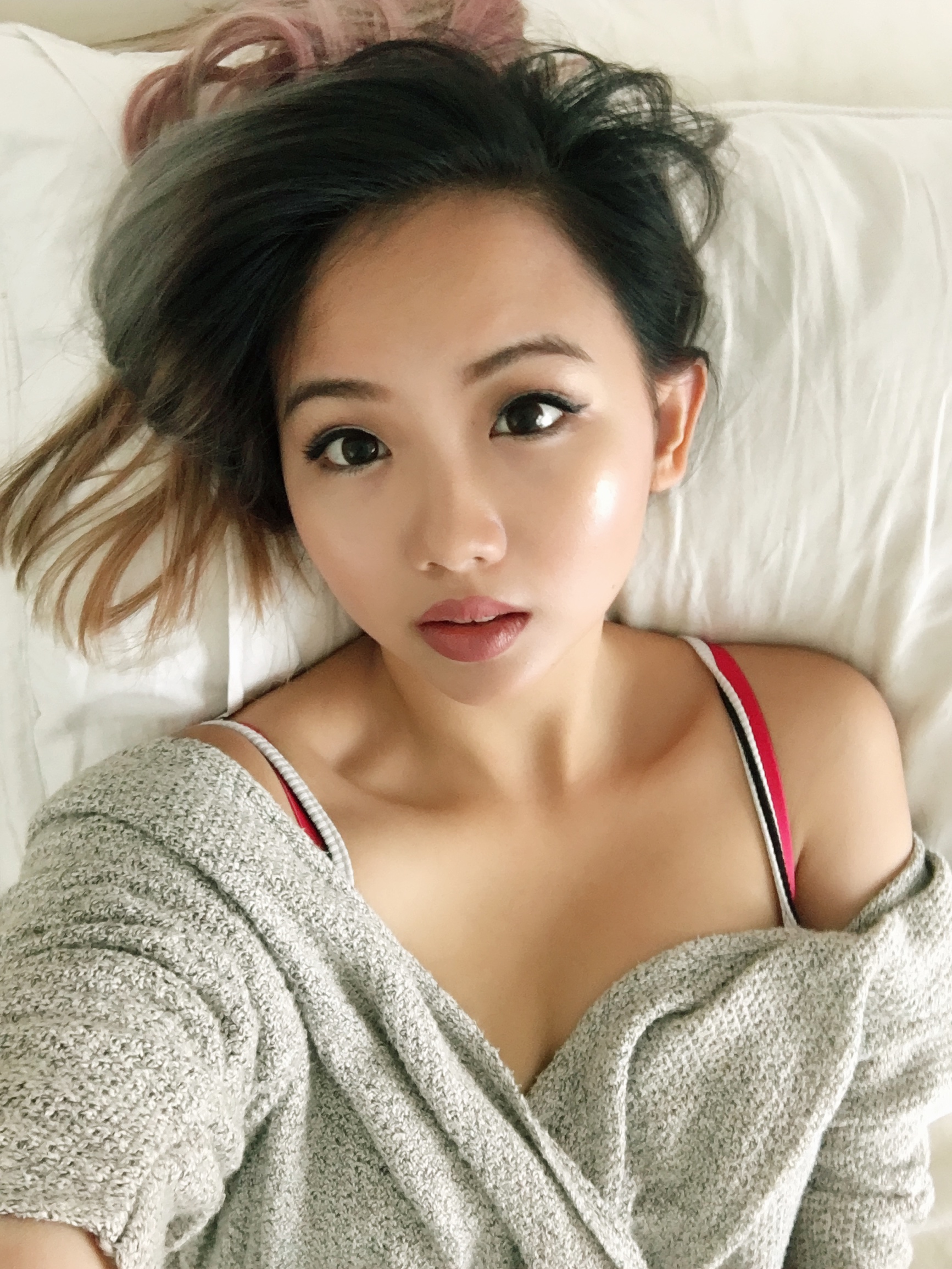 Asian cam girl